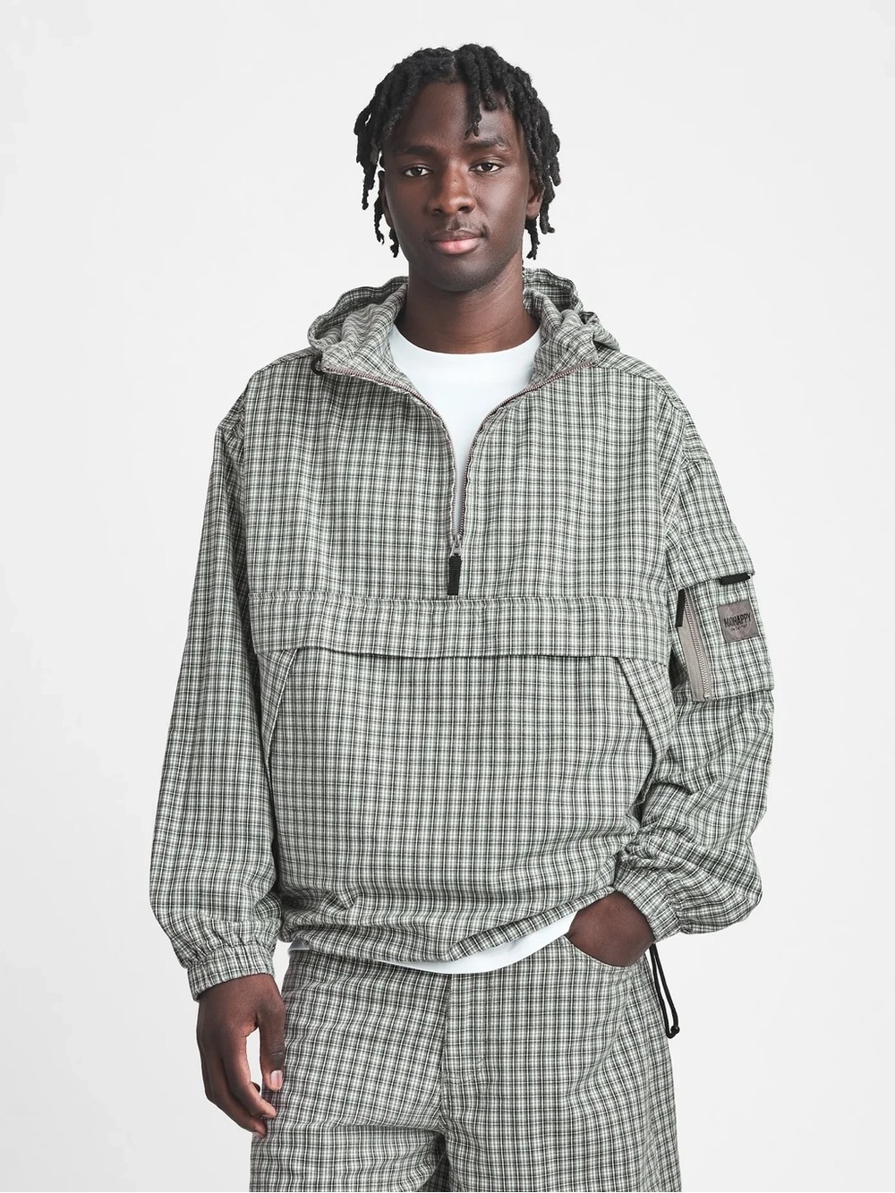 Gap × Madhappy
Gap x MadHappy plaid anorak large